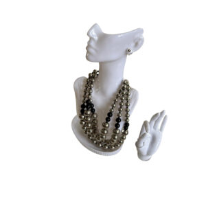Black and Silver Fashion Necklace