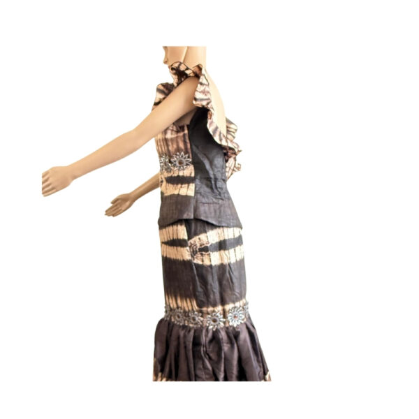 Brown Camilla Skirt & Blouse - Image 2