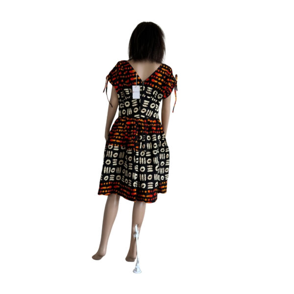 Elegant Knee Length Gown - Image 2